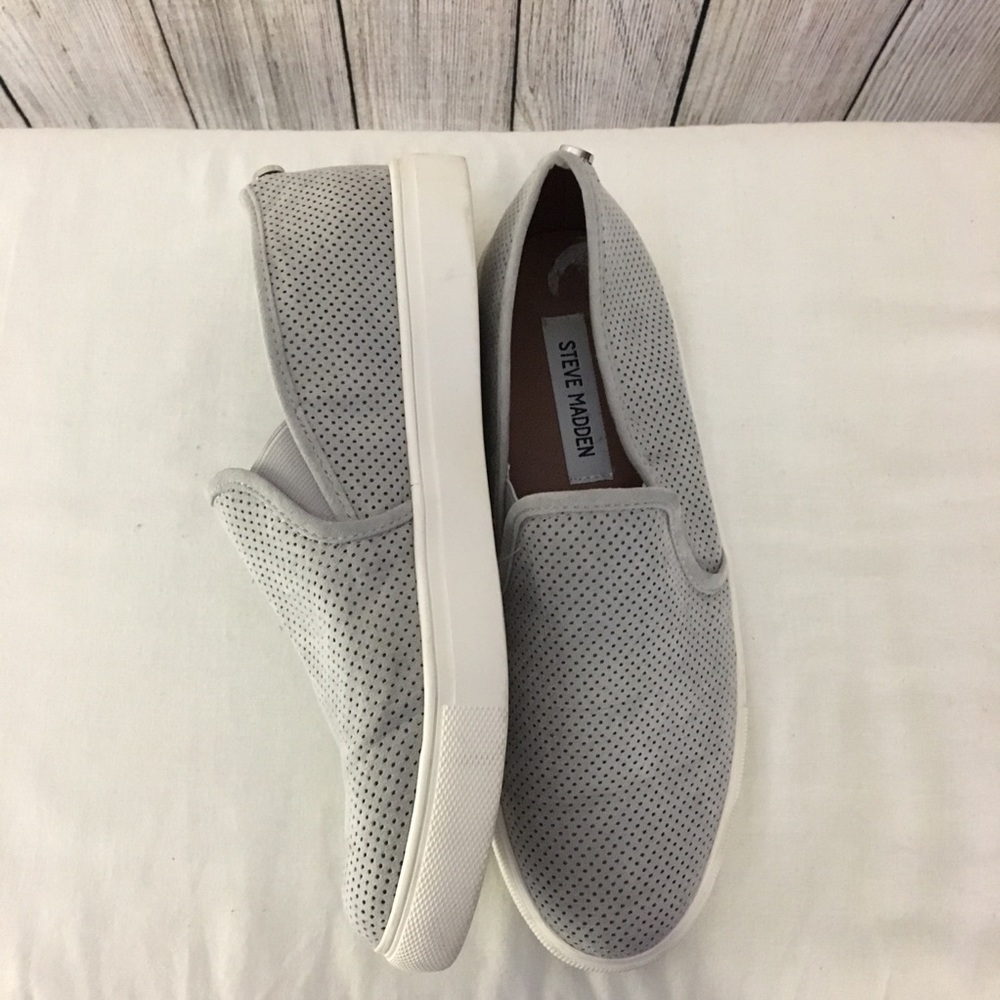 Steve Madden Gray Slip-Ons